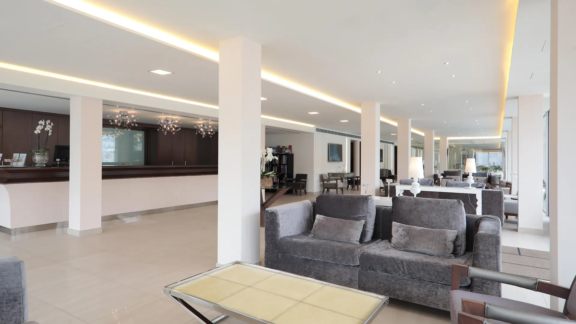 Hotel La Pergola Mallorca Port D'Andratx 4*,  Spain